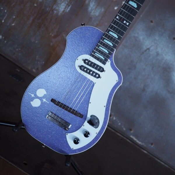 Lockhorn Instruments RUNT "Countertop Series" Guitar - Image 2