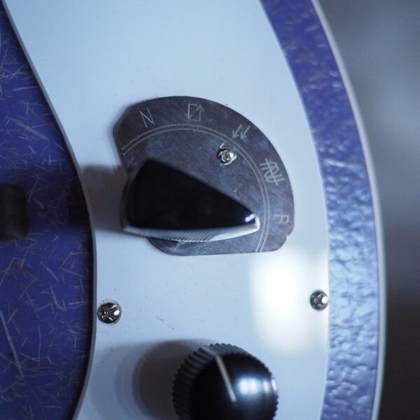 Lockhorn Instruments RUNT "Countertop Series" Guitar - Image 4